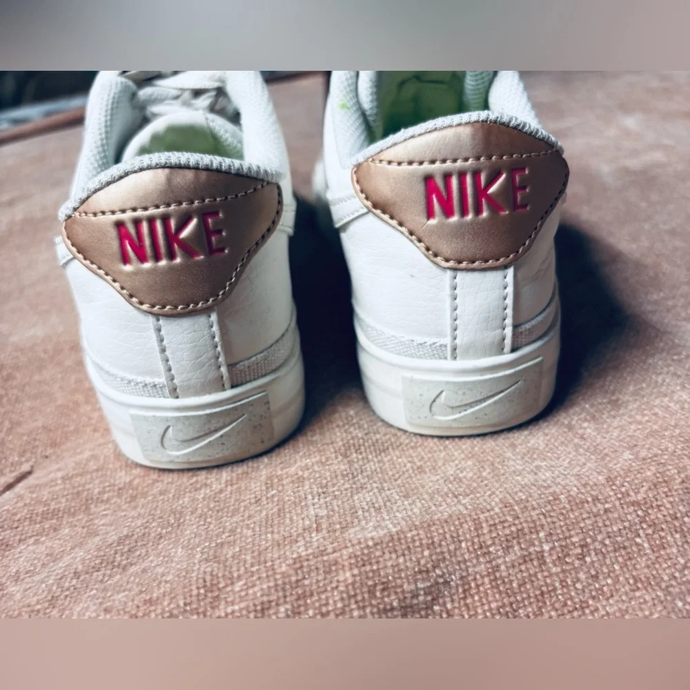 Nike White and Brown Sneakers - Picture 7 of 9